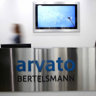 Corporativa 06